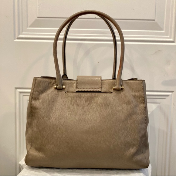 MICHAEL KORS Tan Leather Raven Hamilton Jet Set Flap Tote Shoulder Bag - Picture 3 of 11